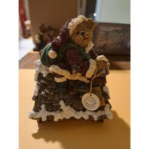 Boyds Bears Vintage Santa Bear Music Box Christmas Holiday Rooftop 4.5" Figurine